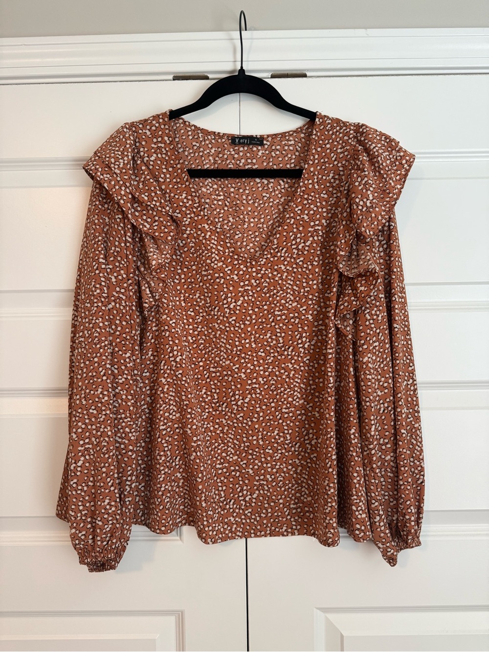 Very J Rust Brown Dotted Ruffle-Shoulder Blouse